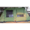 Палатка с двумя спальнями (4+4) и тамбуром посередине KSL Cruiser 8 зеленый