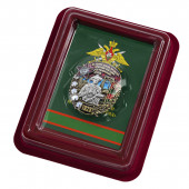 Латунный знак 81 Термезский ордена Красной Звезды пограничный отряд
