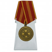 Медаль За доблесть 2 степени на подставке