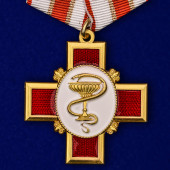Орден За заслуги в медицине на подставке