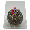 Знак Краскома-бронеавтомобилиста ПВО на подставке