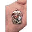 Знак СССР Стахановцу золотоплатиновой промышленности на подставке