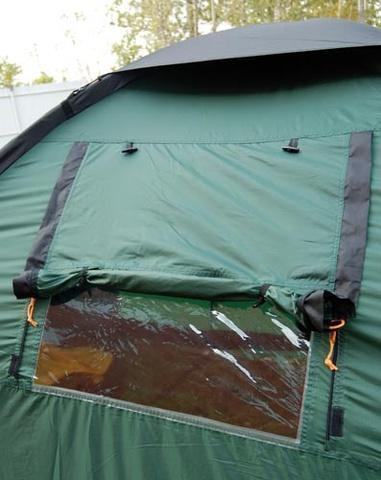 Открыта прозрачная часть Открыта прозрачная часть Четырехместная кемпинговая палатка с большим тамбуром Alexika Nevada 4 зеленый