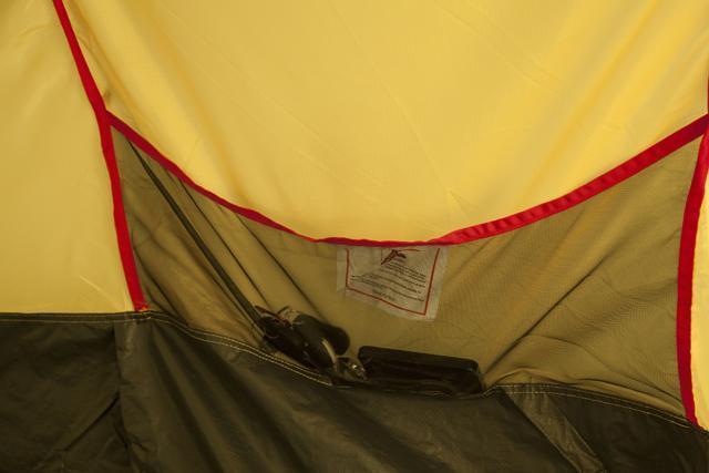 Карман для мелочей. Палатка с двумя спальнями (3+3) и большим тамбуром посередине KSL Macon 6