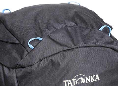Петли на крышке рюкзака: можно пропустить шнур и разместить куртку или каску - Универсальный трекинговый туристический рюкзак среднего объема Tamas 70 black