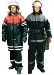 Боевая одежда пожарного 1 уровня защиты. Слева - для начсостава, справа - для рядового.