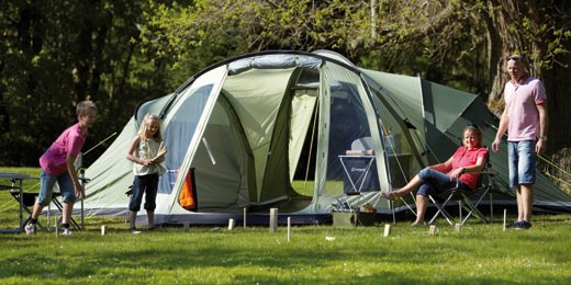 Большие палатки для кемпинга