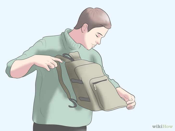 Изображение с названием Fit a Backpack Step 3