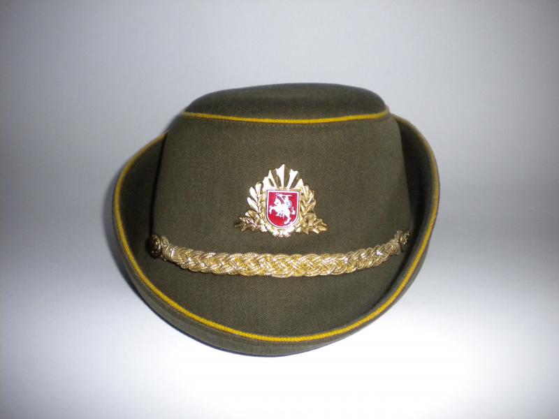 Фуражка шляпка женская Вооруженных Сил Литвы