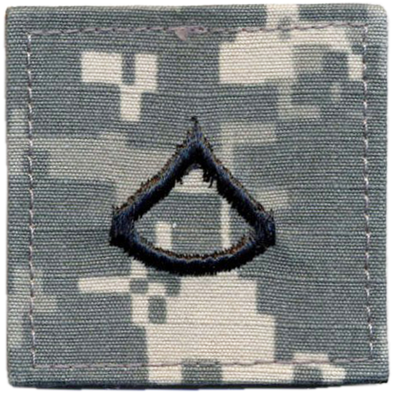 Нагрудный знак различия рядового 1-го класса для полевой камуфлированной формы ACU Вооруженных Сил США