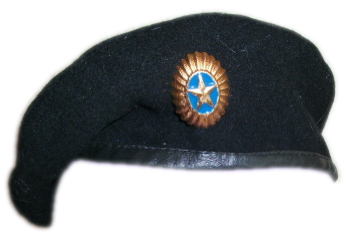 Черный берет Вооруженных Сил Республики Казахстан