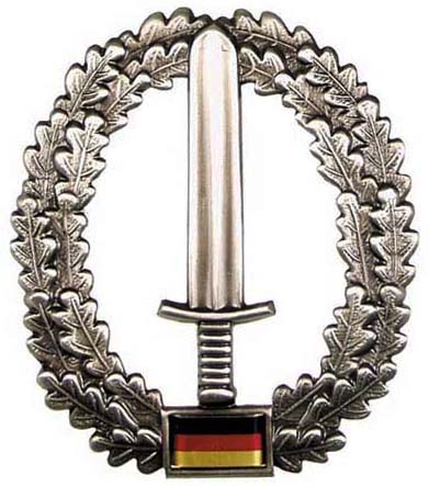 BW металлическая кокарда на красный берет « Специальные силы » Бундесвер. Германия