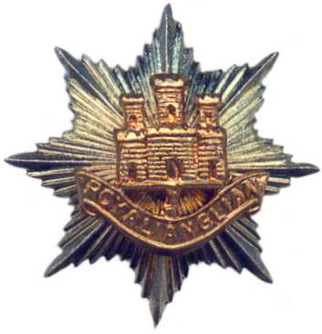 Кокарда знак на фуражку Королевского Английского полка.