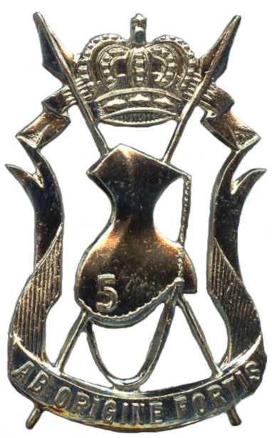 Кокарда знак 5-го уланского танкового полка Королевских ВС Бельгии