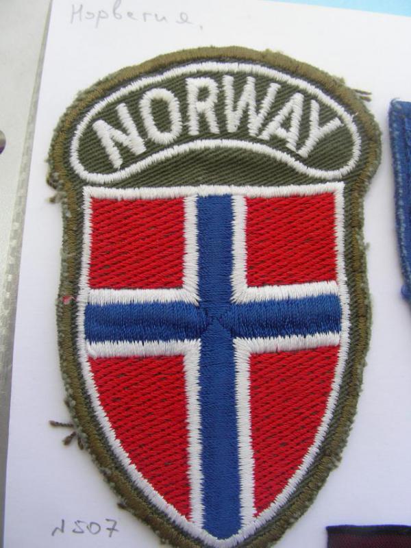 Общая нашивка для международных миссий ВС Норвегии.