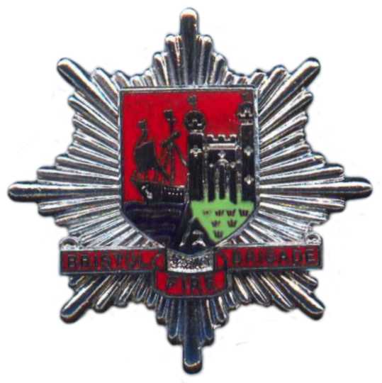 Кокарда знак на фуражку пожарной бригады г. Бристоля