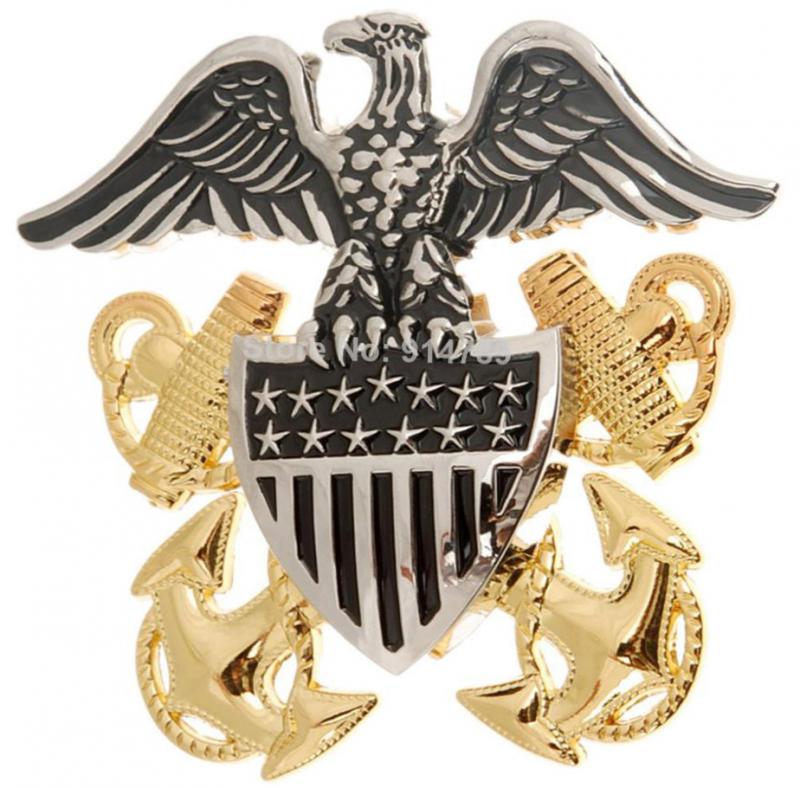 Эмблема на фуражку офицера ВМС США.