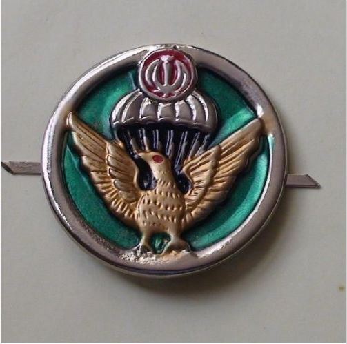 Paratrooper- Commandos beret badge