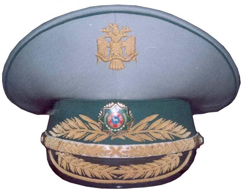 Фуражка парадная для высшего начальствующего состава Вооруженных Сил Туркменистана