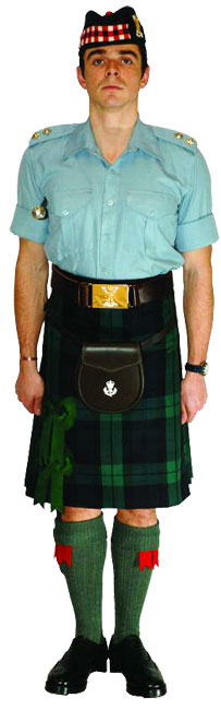 Офицер Королевского полка Шотландии (Royal Regiment of Scotland) в униформе № 14В.