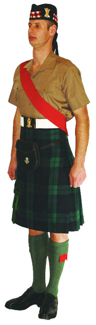 Униформа № 14В WO (уоррент-офицера) и SNCO (старшего унтер-офицера) Королевского полка Шотландии (Royal Regiment of Scotland). 