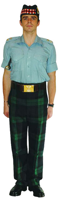 Офицер Королевского полка Шотландии (Royal Regiment of Scotland) в униформе № 14C.