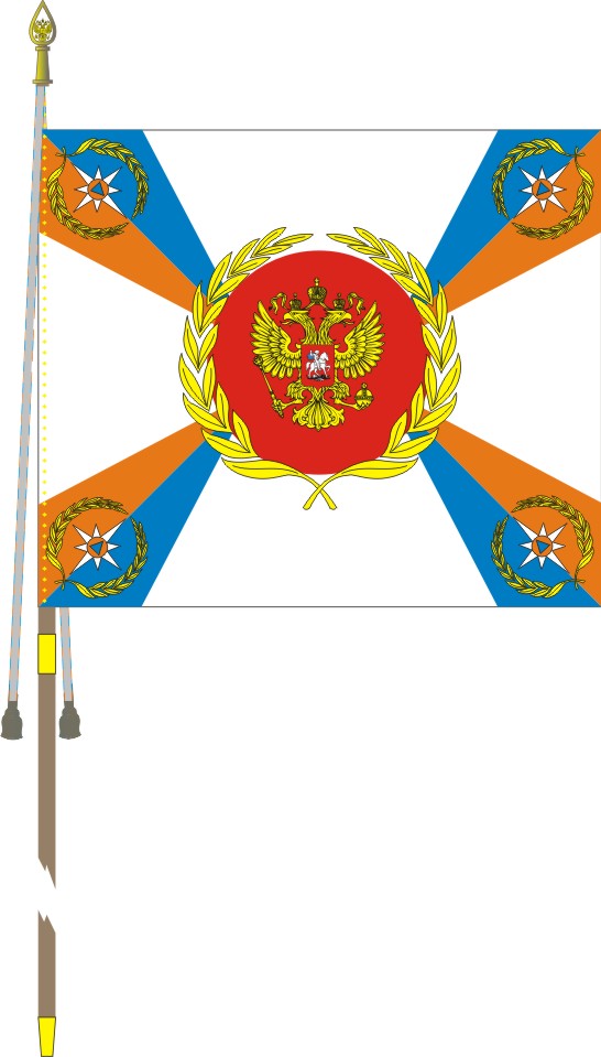 Сахалинские спасатели вскинули флаг МЧС на маяке Анива