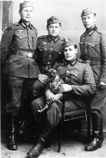 группа германских солдат