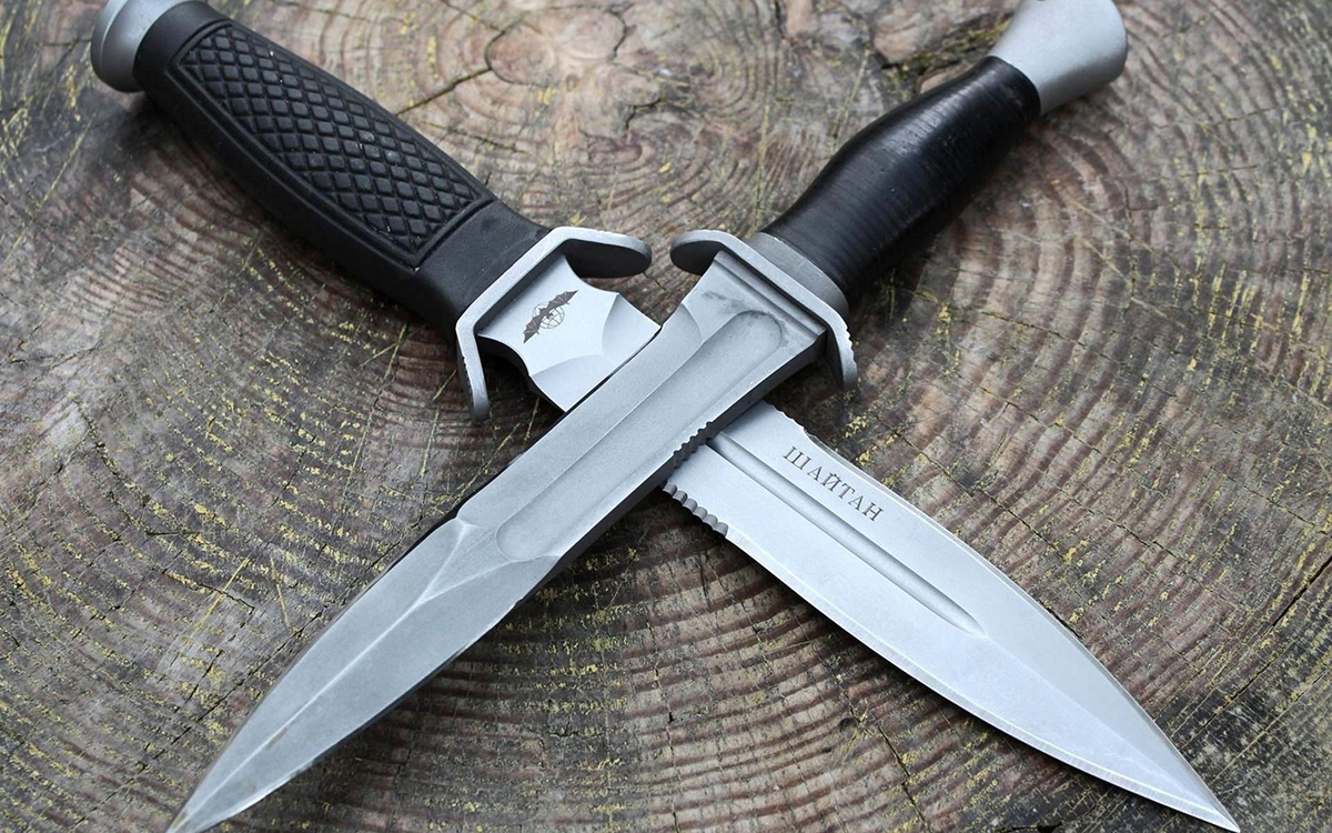 Реалистичный бутафорский нож из пенопласта, длина 44 см, дизайн в ассортименте
